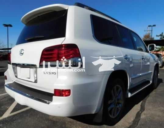 النوع: لكزس الموديل: LX 570 عام 2014 ناقل الحركة: أوتوماتيكي الكيلومترات: 37،000 كم مواصفات دول مجلس التعاون الخليجي ، صيانتها بدقة فائقة ، لا يوجد تاريخ للحوادث أو خطأ ميكاني...