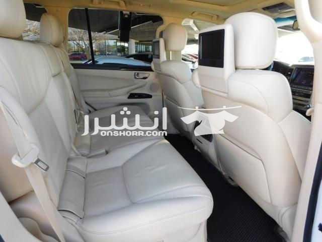 النوع: لكزس الموديل: LX 570 عام 2014 ناقل الحركة: أوتوماتيكي الكيلومترات: 37،000 كم مواصفات دول مجلس التعاون الخليجي ، صيانتها بدقة فائقة ، لا يوجد تاريخ للحوادث أو خطأ ميكاني...