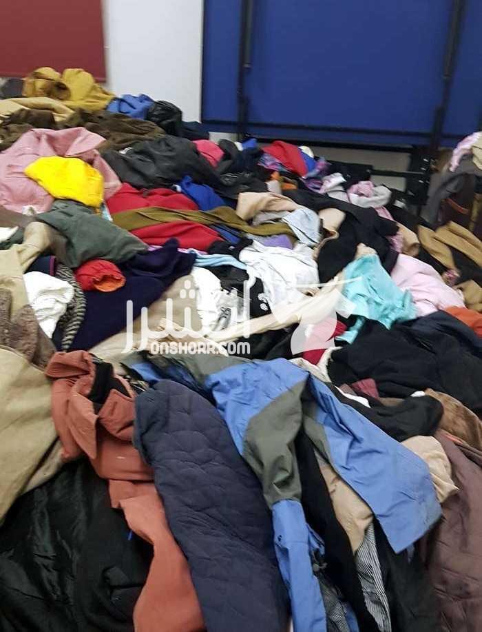 ملابس اوروبية أكثر من 2000 قطعه مهتم بالبالات الأوروبية حابب تفتح تجاره كبيرة بمبلغ رمزي بدك جاكيتات وبلايز بعدها بورقتها ونضيفه جدا في عندي مجموعه ضخمه من الجاكيتات والقمصان والبلايز رجالي وستاتي...