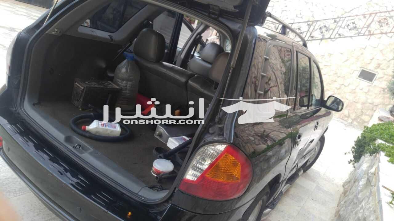 هيونداي سانتافيه 2002 بحالة جيدة للبيع هيونداي سانتافيه موديل 2002 لون أسود بحالة جيدة جدا للبيع ماتور 2700 سي سي غرفة ممتازة الفحص مرفق بالصور للاستفسار : 0795201460 0788877787 السعر : 6700...