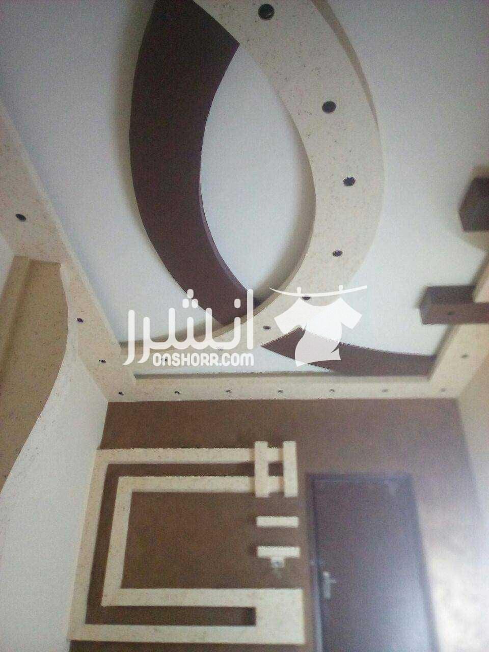 اعمال الديكورات و اعمال الدهان و تشطيبات المباني بأقل الاسعار تأسيس شامل للتمديدات الكهربائية وتشمل الثريات و الانارة الشاملة كافة التمديدات للمواسير والتدفئه المركزيه و الصرف الصحي تأسيس ورش وتشط...