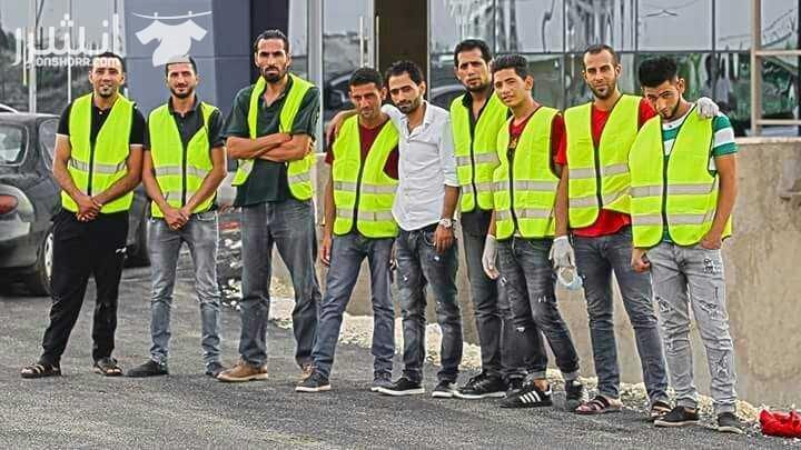 تنظيف شامل و تلميع كافة الارضيات و جلي البلاط بكافة انواعه التنظيف الشامل للمنازل والفلل والقصور الشقق والمجمعات و المكاتب و الشركات تنظيف ما بعد البناء و الدهان للشقق و المطاعم و الشركات و المجمعات...