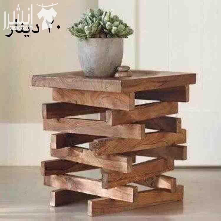 أفكار الخشب المميزه بتنفيذ يدوي متقن عالي الجوده بأفضل أنواع الخشب وماركات الدهان وبتقدر تطلب أي تعديل سواء باللون أو بالحجم . للطلب والإستفسار يرجى مراسلتنا عبر الفيسبوك او رقم الهاتف 0786999211