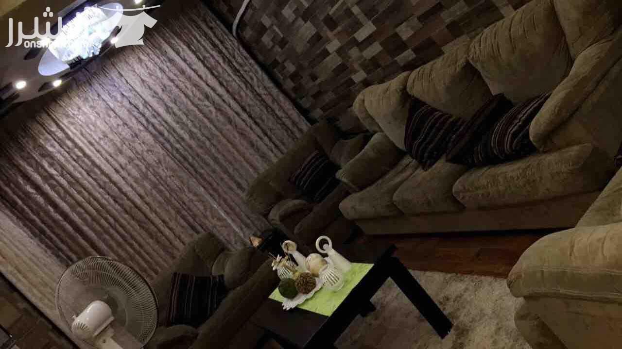 شقه للبيع مرج الحمام دوار البرديني طابق ثاني سوبر ديلوكس عمر البناء ١٥ مساحتها ١٣٦ مكونه من ٣ نوم وصاله وصالون ضيوف وحمامين ومطبخ امريكي كاش 50000 وممكن اقساط 65 الف
