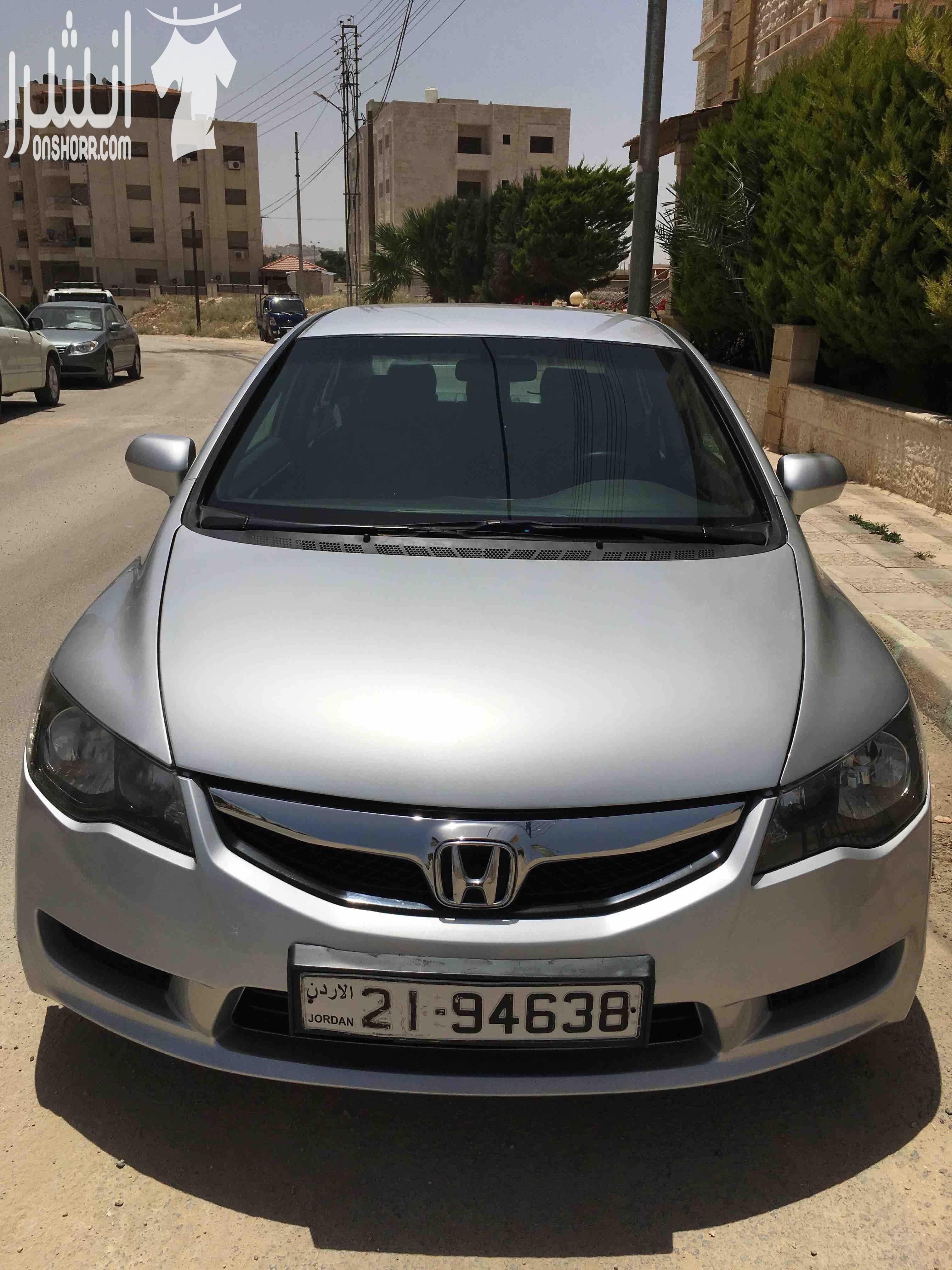سياره هوندا سيفك بحالة الوكالة موديل ٢٠١٠ بنزين وليس هايبرد غرفة جلد رمادي أصلي السياره ماشيه ١١٢٠٠٠ لون سلفر اتواماتيك صيانة الوكالة دهان الوكالة الفحص جيد ضربه بالراس جيد/ قصعه جيد السعر ١٢٠٠٠ قابل...