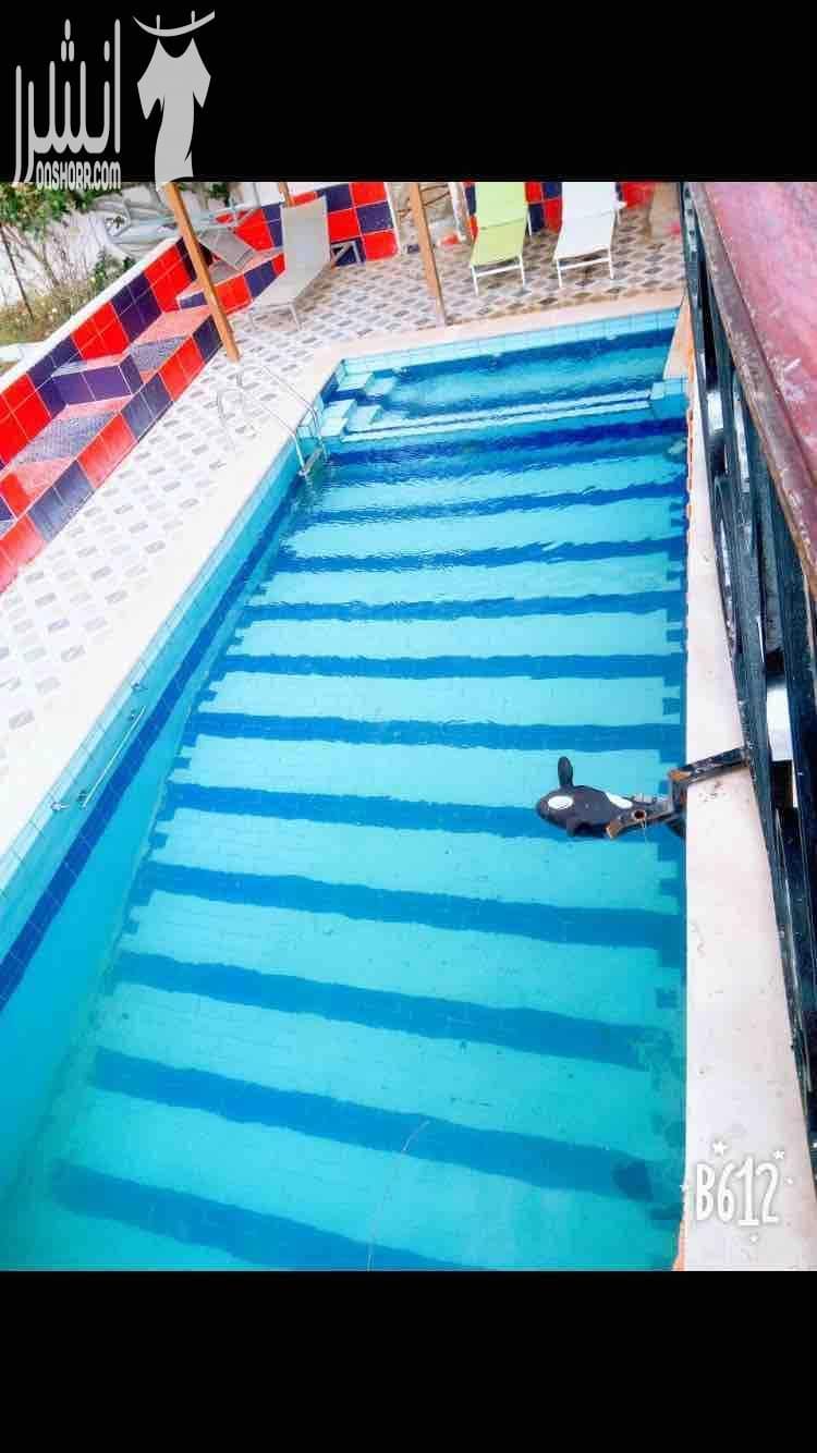 مزرعه للإيجار في جرش المزرعه مطله يوجد فيها كراجين واسعين جلسات مطله وخلابه مسبح ألعاب للأطفال زرب باربكيو للاستفسار 0799502134