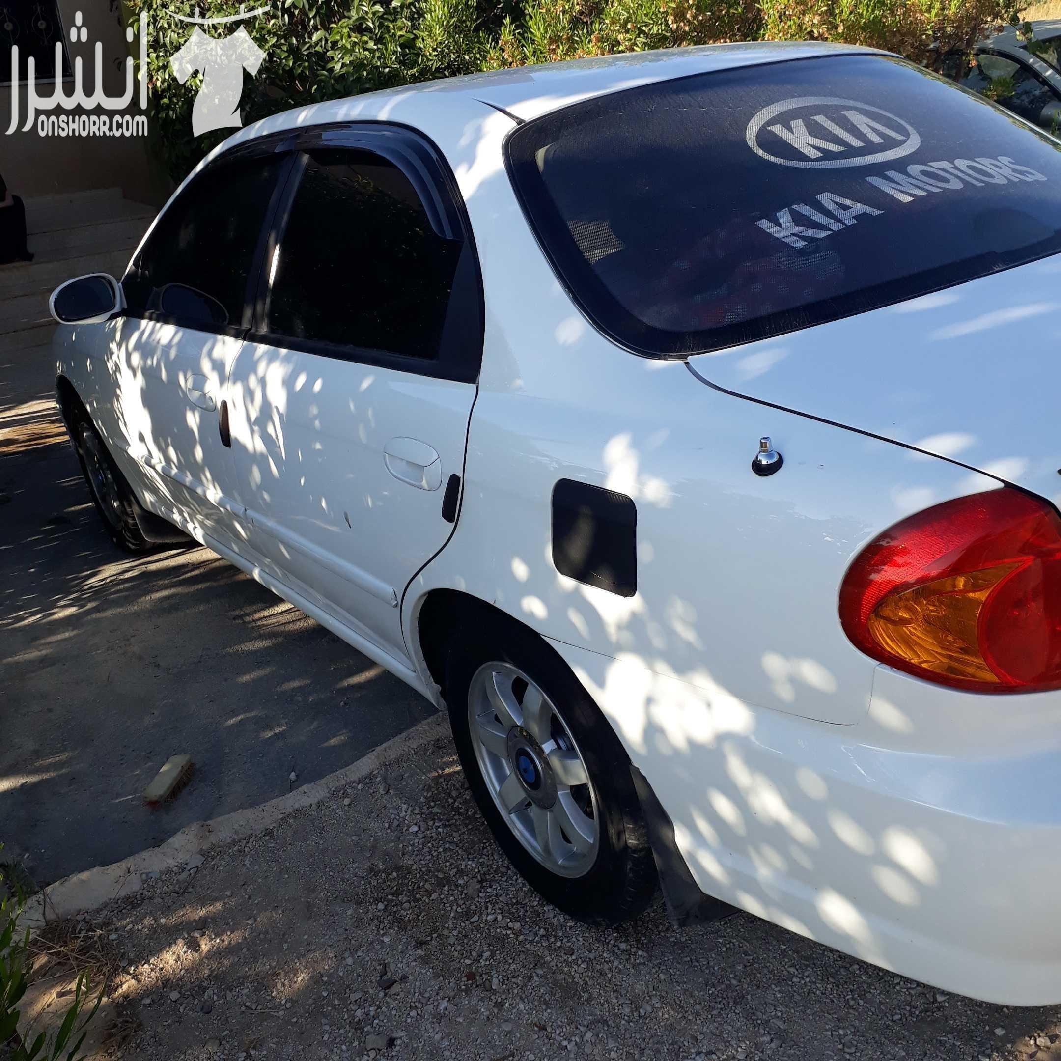 كيا سبكترا اربعه جيد بحالة الوكالة ماتور فحص جديد بيان جمركي مرخصه لشهر ١٨/٧/٢٠١٨ فرمايكا مركه وبيت نضاره كشافات داخليه حلوه كتير السياره بصلاه على النبي مش ناقصه حاجه