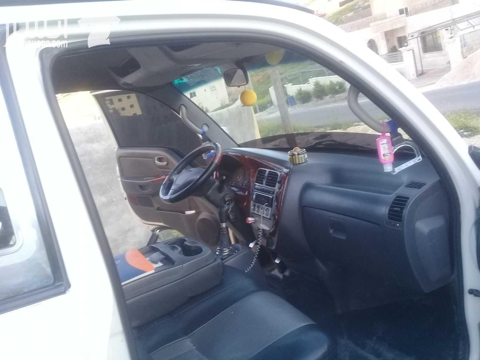 كيا بنجو ثلاجه فحص كامل موتور اسود ٣٠٠٠ تيربو بور سنتر اصلي زجاج كهرباء كندشن بارد حامي غرفة جلد اسود اصلي كوشوك أمامي وخلفي جديد مكفول ٥ سنين مسجل jvc ياباني ترخيص لشهر ١٠ للاستفسار الرجاء الاتصال ٠٧...