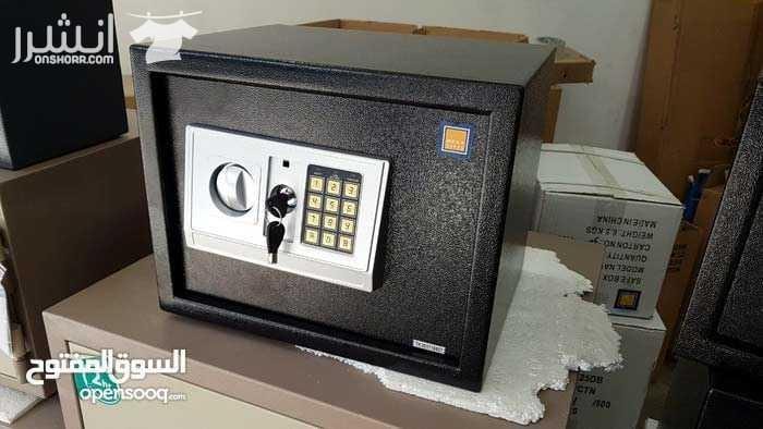 القاصات والخزنات جميع الانواع ومختلف الاحجام واقل الأسعار واجود خدمة 7k_500k الاسعار تبدأ من 50 دينار
