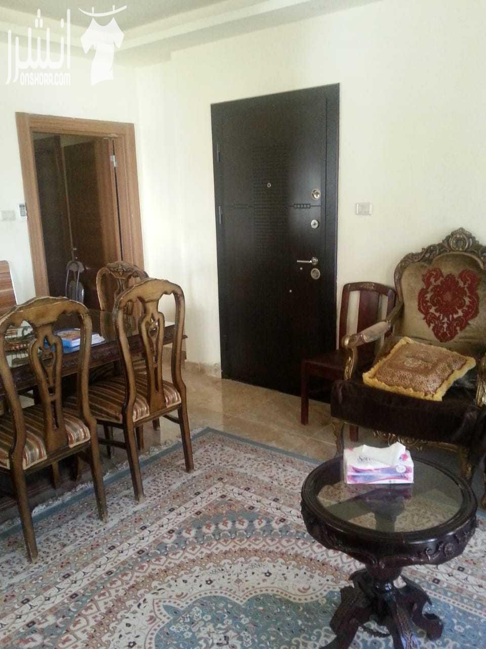 حي الياسمين : شقه بناء جديد مكونه من 3غرف نوم و3 حمامات مطبخ صالون واسع غرفة معيشه تراس أمامي مفروشه بالكامل من المالك للبيع أو لﻷجار #العلاقه مع المالك مباشره