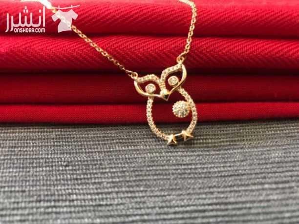 مجموعة من الاقراط والسناسيل والأساور المميزه مطليه عيار ١٨ وروديوم ومزين بحجاره الزيركون كفالة 3 سنوات ابتداءا من سعر 5 دنانير جميع
كل القطع عند المعاينة تبين فخامتها وجودتها