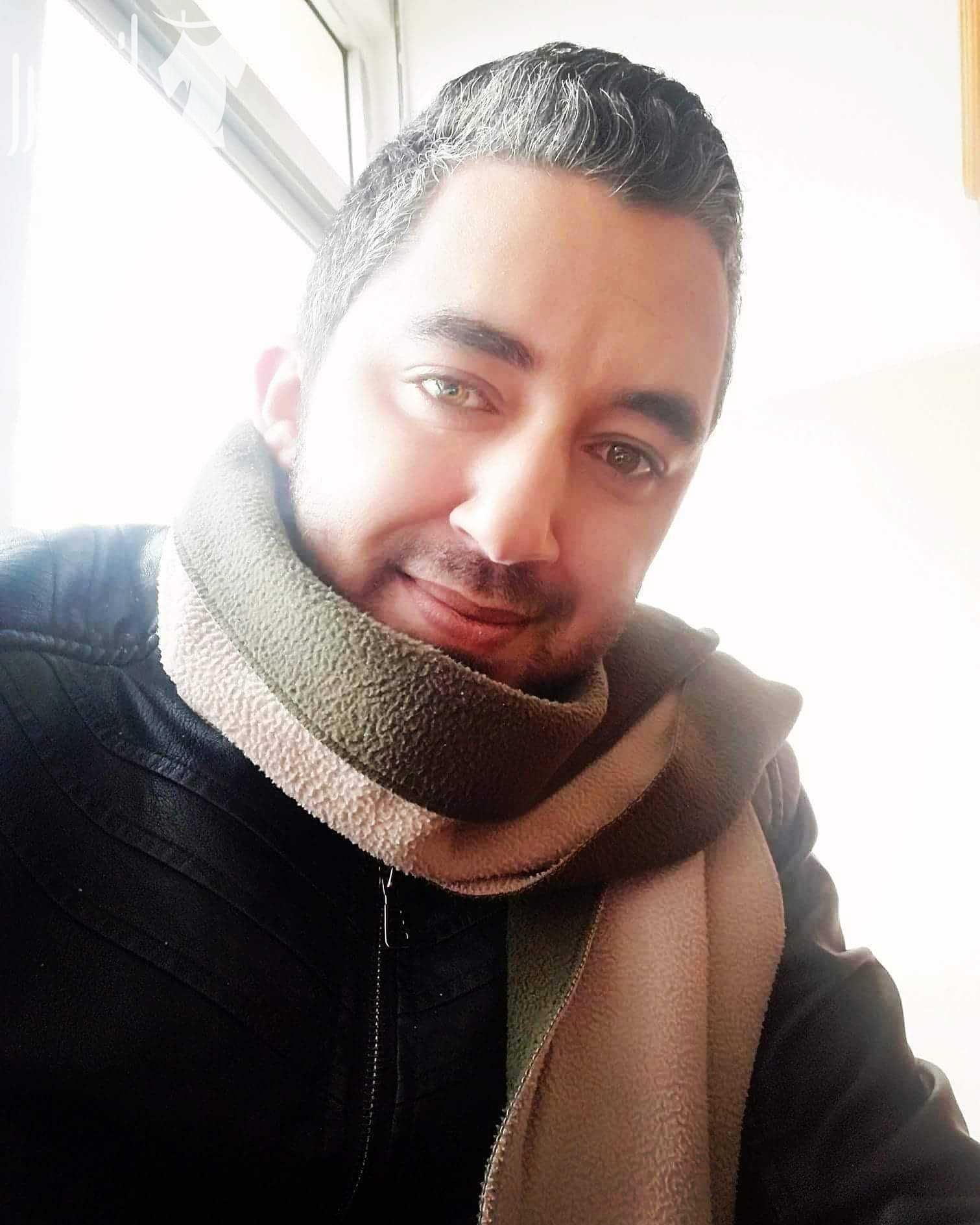 تدريس مواد اللغة العربية لطلبة الجامعات، والمرحلة الثانوية، والأساسية، وأصلكم أينما كنتم كما أنني أقوم بتحرير، ومراجعة، وتدقيق الأبحاث والكتب شعارنا الجودة والإتقان، ومنهجنا الشغف في العمل