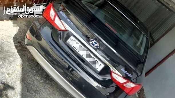 هونداي سوناتا 2015 ماتور 2000c جميع الاضافات فل ما عدا الفتحه فحص السياره مرفق بالصور فحص كامل ومعمول صيانه كامله للسياره مأمنه شامل لسنه وترخيص جديد جنطات السياره اصليات لسيارة جينسيس كاوشك جديد.....
