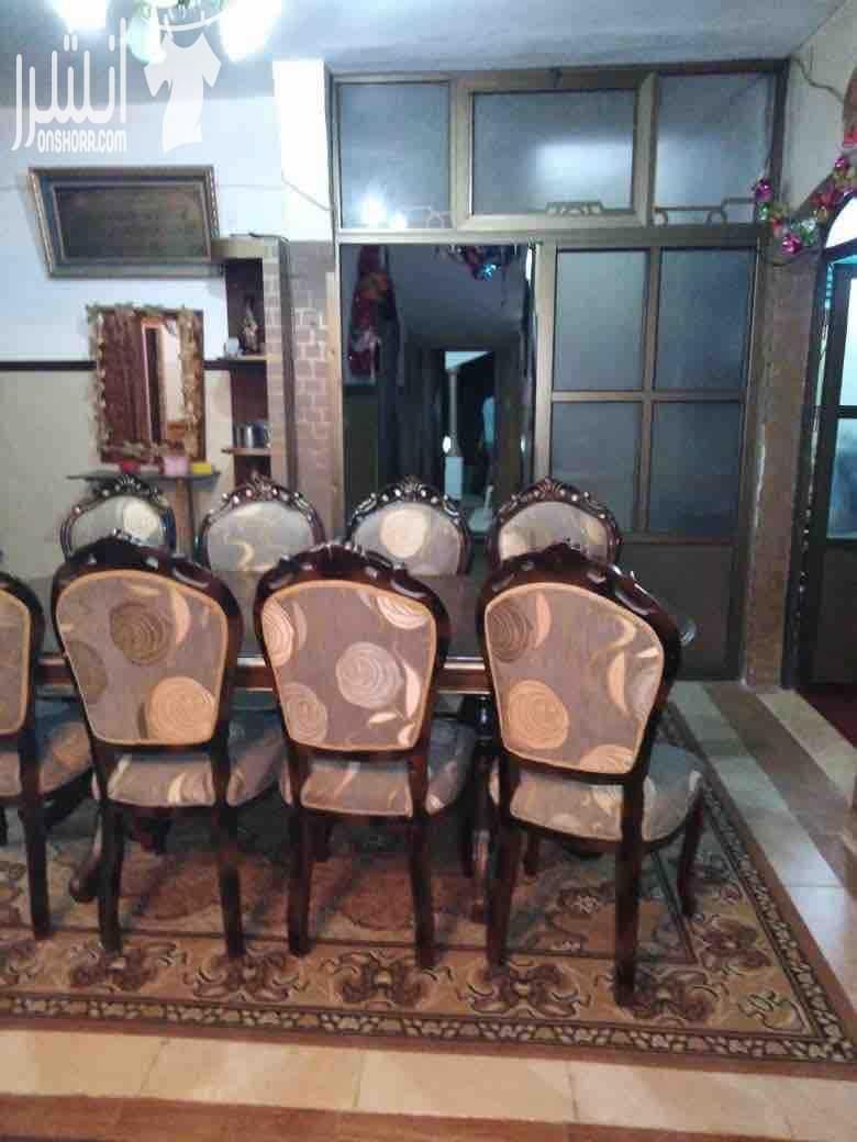 لقطه لقطه يـ✌ـا بلاش بيت مستقل مكون من ثلاث طوابق لطابق الاول ثلاث غرف وصالون ومطبخ راكب جديد ومعيشه وثلاث حمامات الطابق الثاني مكونين ثلاث غرف وصاله ومطبخ وحمام والطابق الثالث واقف على التشطيب ومزر...