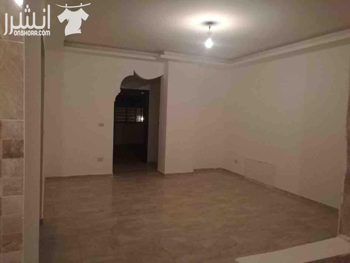 شقة للبيع في ضاحية الياسمين الجديدة 0796989360 السعر ٦٥٠٠٠ كاش قابل للتفاوض. شقة شبه أرضيه (تسوية ثانية) للبيع في ضاحية الياسمين الجديدة مساحتها (١٥٠ متر مربع ) تتكون من ٣ غرف نوم ( واحدة ماستر) ٣...