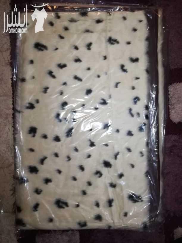 دعاسات .. الكبيرة ب 13 للكنابايات او الطاولات .. والصغار حجم 80×50 ب 3 ونص.. من تحت جلد ومن فوق فرو الكمية محدودة