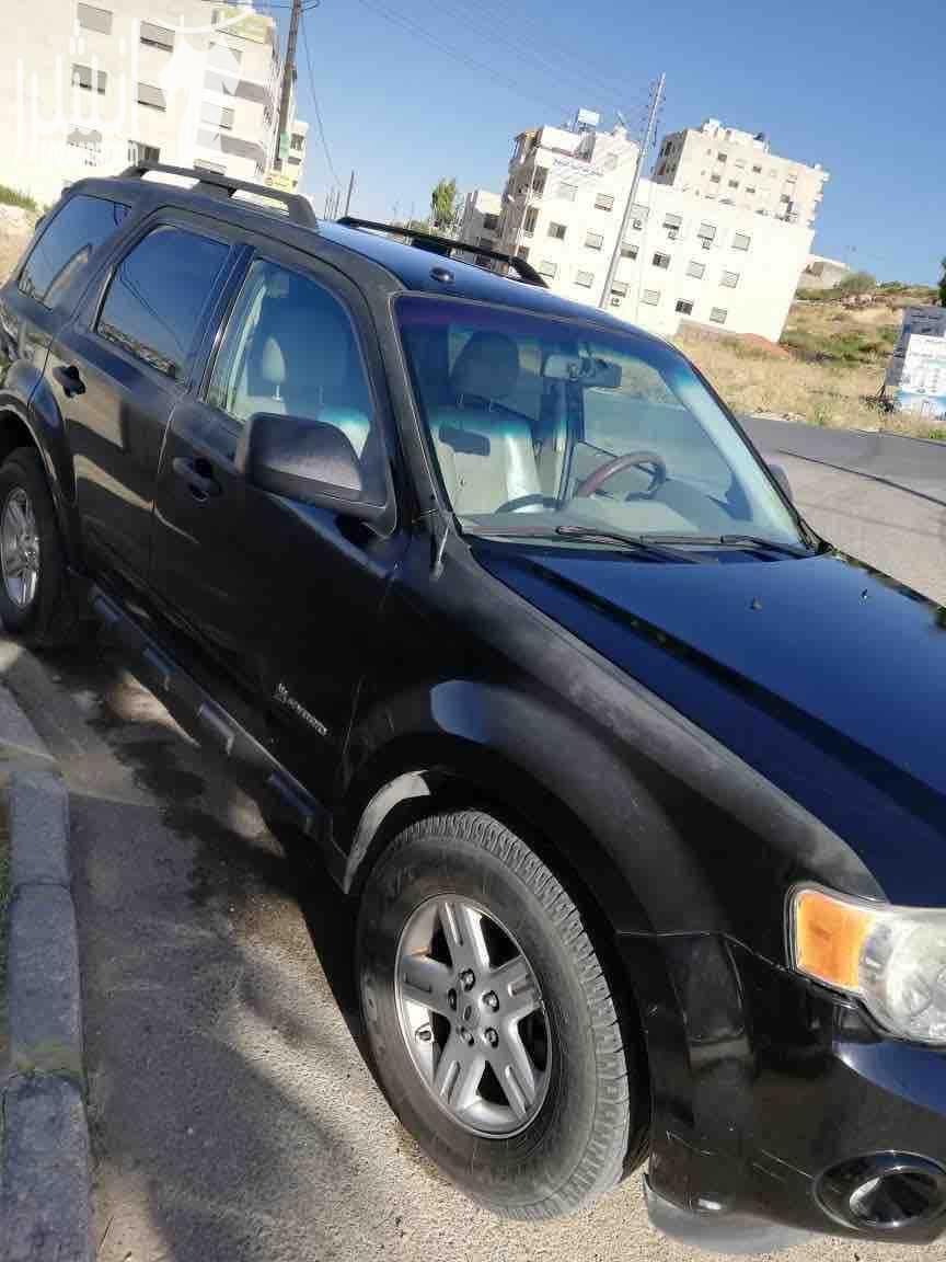 فورد سكيب 2009 هايبرد 2x4 الفحص 3 جيد 1 ضربة هوك خلفي شمال كارفاكس سالفيتج مالك واحد لا يعمل تكسي و لا سياحي ولا حكومي و خالي من الغرق ماتور 2500 سي سي 60 % هايبرد ناجح البطارية ممتازة عزم ممتاز و اق...