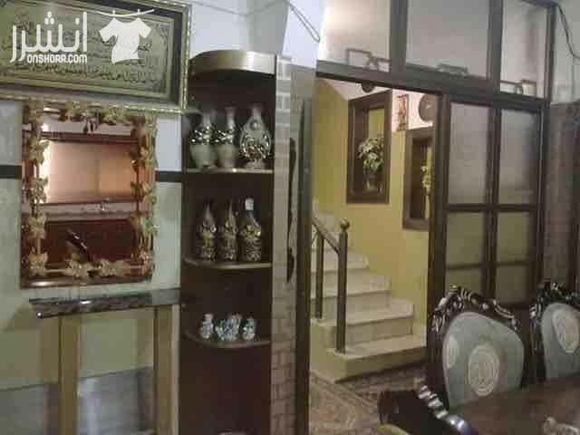 لقطه لقطه يـ✌ـا بلاش بيت مستقل مكون من ثلاث طوابق لطابق الاول ثلاث غرف وصالون ومطبخ راكب جديد ومعيشه وثلاث حمامات الطابق الثاني مكونين ثلاث غرف وصاله ومطبخ وحمام والطابق الثالث واقف على التشطيب ومزر...