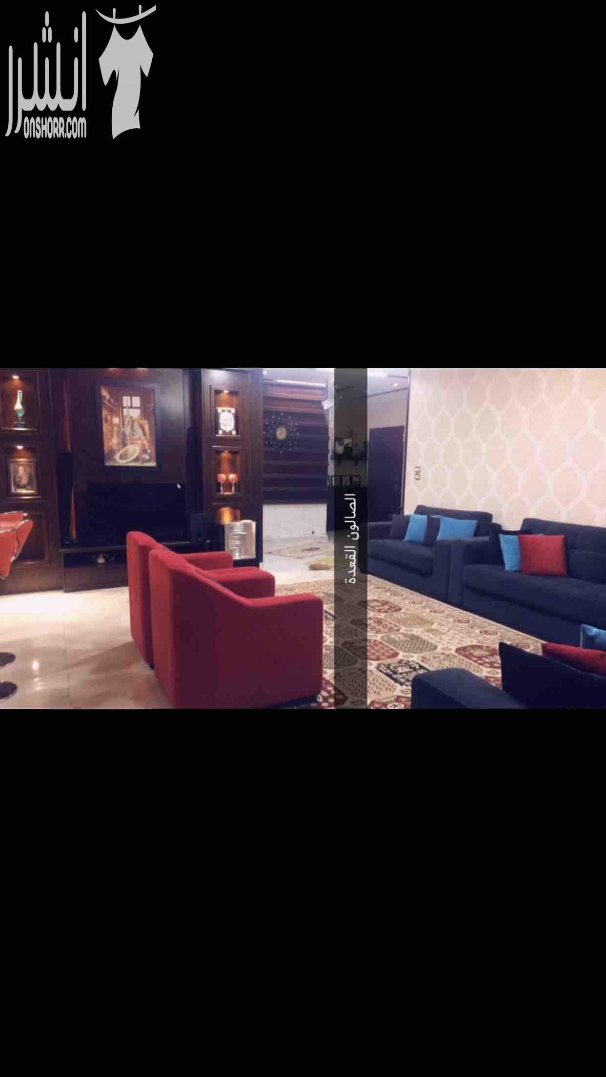 شقه مدخل مستقل للبيع مساحه 215 م اتجاه شرقي شمالي عمر البناء خمس سنوات تشطيبات سوبر مطبخ بلوط أمريكي ديكورات خشب و ورق جدران من المالك مباشره السعر 100000 قابل للتفاوض 0798484941