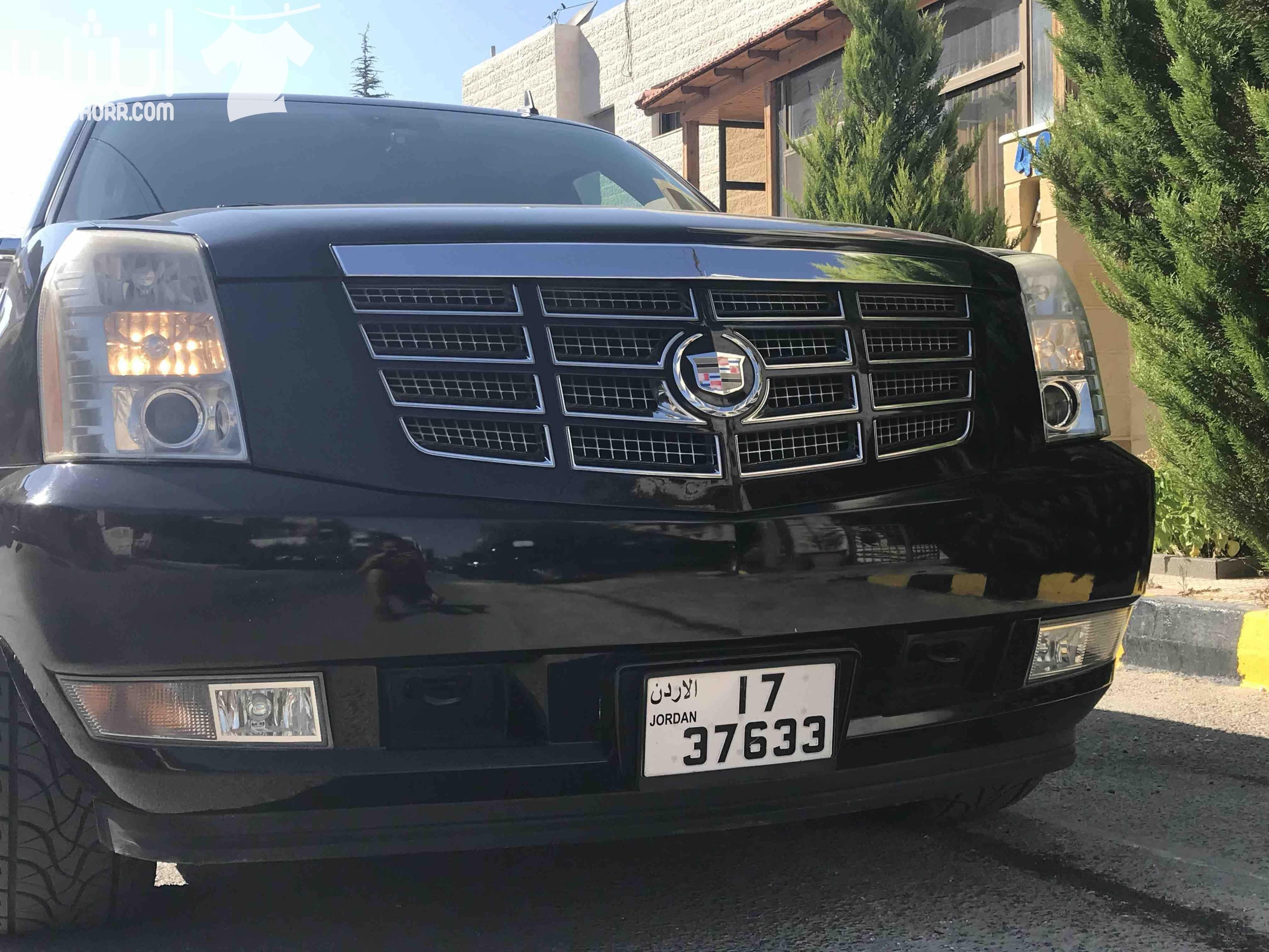 سياره كاديلك اسكاليد موديل ٢٠٠٩ اللون اسود فحص كامل فل كامل كوشوك جديد بحاله ممتازه ، هايبرد ، بسعر نهائي ٢٧٠٠٠ دينار