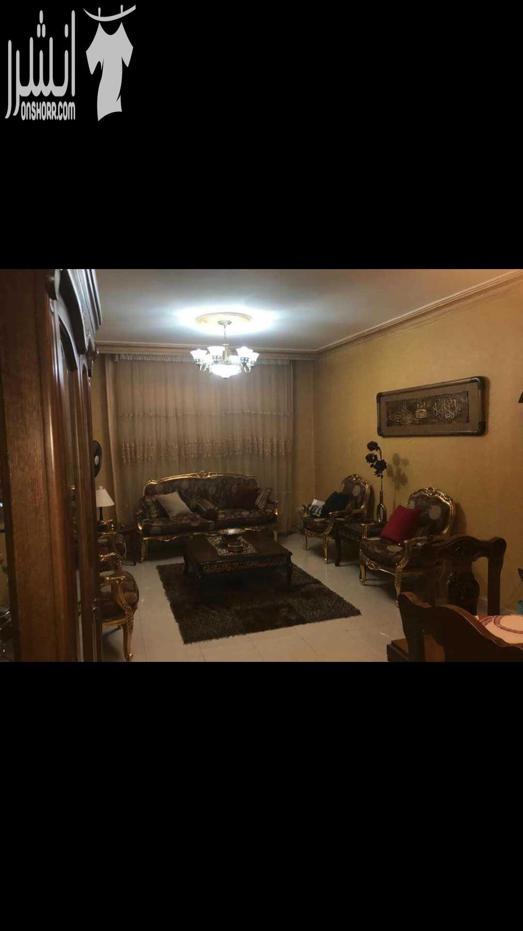 شقه في ضاحية الرشيد بجانب مدارس تقارب والكليه العلميه الاسلاميه طابق ثاني مساحتها 148م ثلاث غرف نوم واحده ماستر وثلاث حمامات المطبخ من المثالي شارع مكه مكفول وسخان فوري لكل حمام وجيزر كهربا للبيت كام...