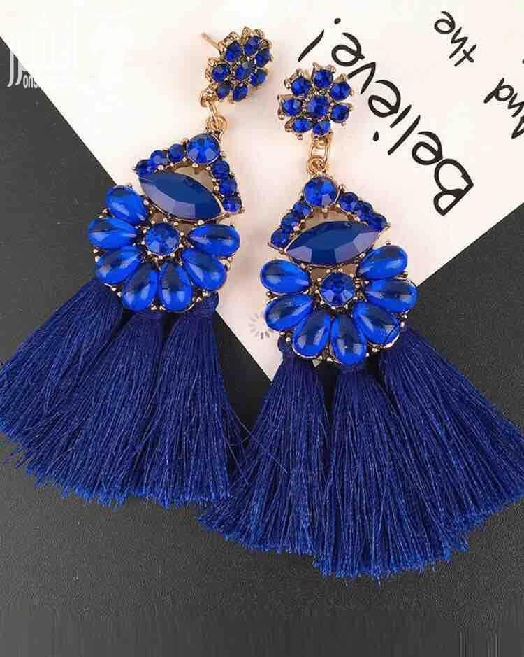 محل KazaMakeup اربد بعد دوار القبه ب 200 يتوفر لدينا كل ما يخص الأنثى عطور مكياجات اكسسوارات شنط ماسكات يتوفر لدينا توصيل داخل اربد وخارج اربد ب 2 ونص اجره توصيل التوصيل خلال 24 ساعه