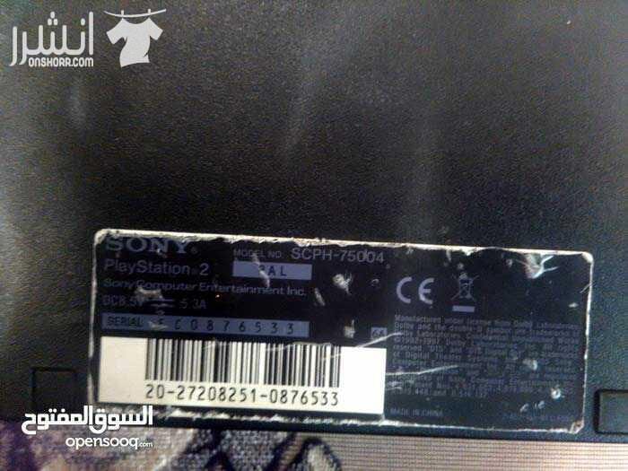 بلايستيشن 2 ،،playstation 2 الاصليه الامريكيه مع ايدين عدد 2 واحد الاصليه sony والاخره جيده من نوع filex البلايستيشن شغال 100% 100% ولكن بحاجه لصيانه او تصليح العين العدسه فقط لاغير ** بحاجه لصيا...