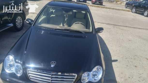 مرسيدس c200 موديل ٢٠٠٥ السيارة فل الفل لون اسود ٤ جيد ليست بحاجة لاي صيانة ..البيع بسبب السفر فقط ...للمعاينة وللجادين فقط الاتصال ٠٧٩٦٣٢٤٣١٨