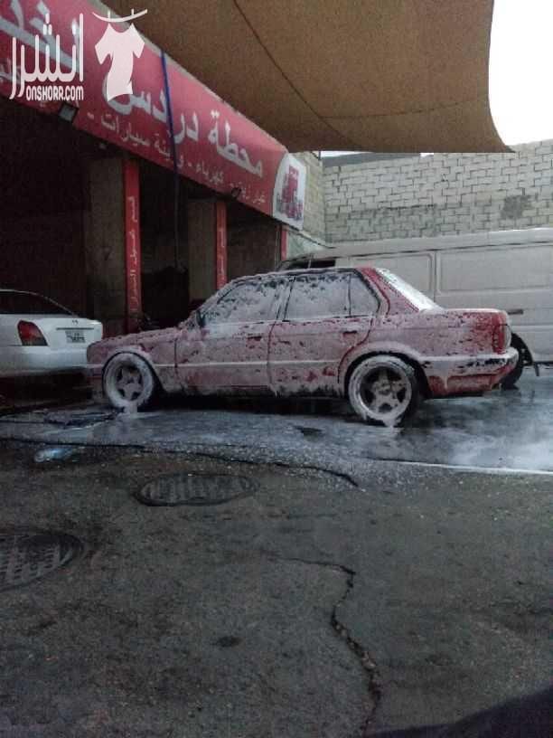 للبيع بي ام بوز نمر موديل 1989 فحص 2جيد خلفي امامي ضربات وسط الشصي لا يوجد هريان مصفحه بالكامل ومنفوضظه جديد دهان جديد مكنيك بحالته الوكاله صيانه ئول بول جنط وكاله مكلف 1000دينار مطور 20اسود بيان...