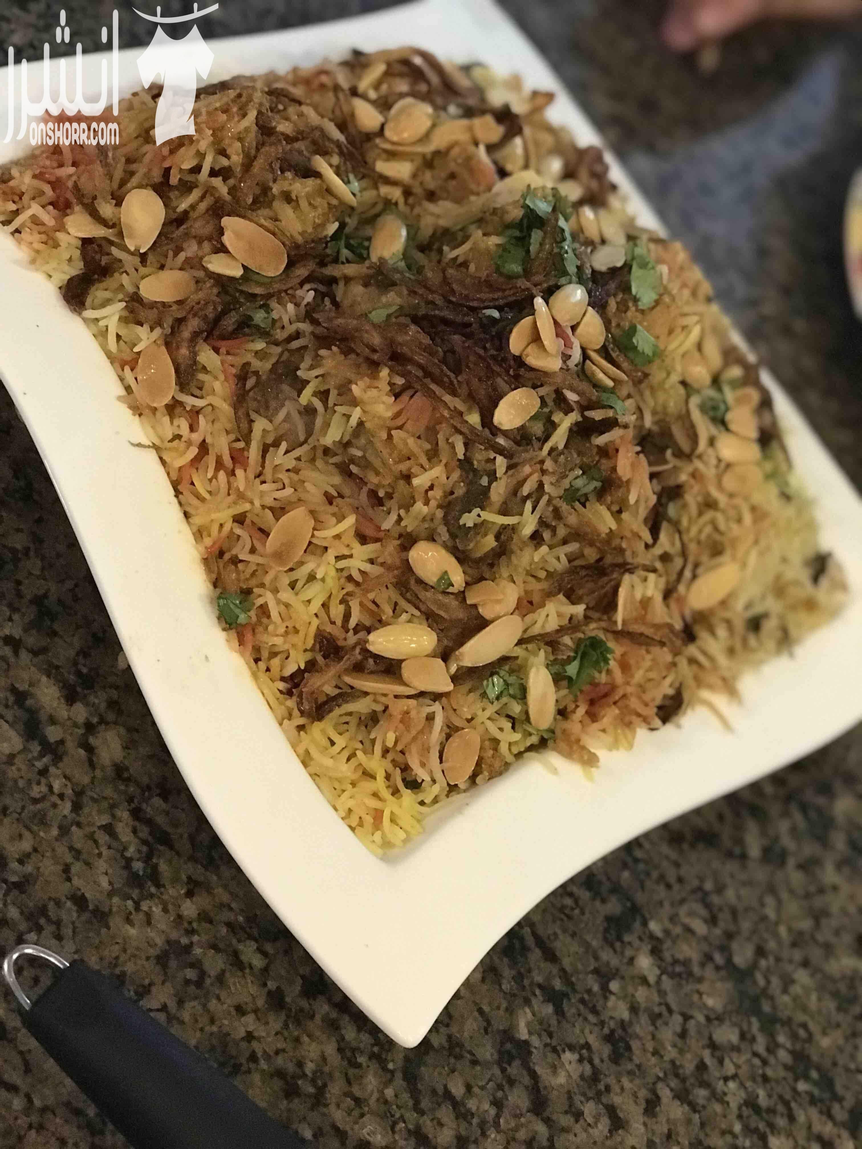 مشروعي اكلات وحلويات بيتيه وعندي صفحه للتواصي الي بحب يطلب يدخل على صفحتي او على رقم 07 9688 4575 او ممكن اعمل مع في اي مشروع اخر في مجال الاكلات البيتيه