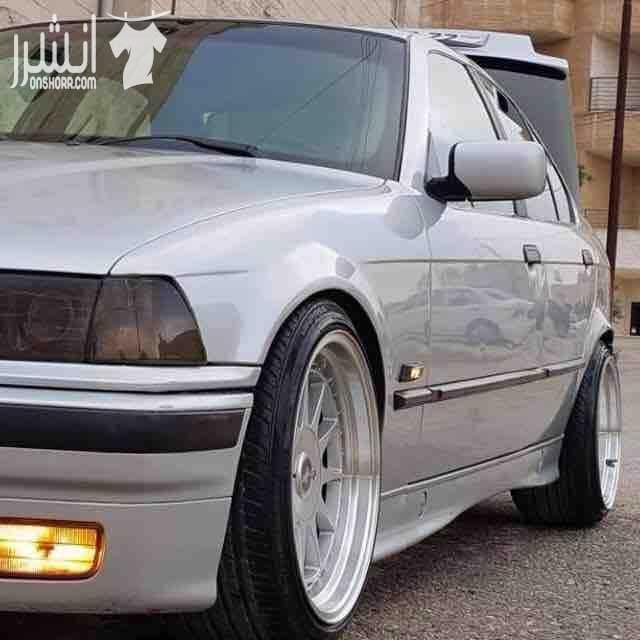 سياره BMW 320 E36 وطواط موديل 92 محوله 97 للبيع ماتور 2000 cc اسود السياره فل إضافات شبابيك كهرباء مري كهرباء مكيف فتحه كهرباء سيستم جنط هارتج 17 سيستيم خلفي كوشوك وكاله مو ناقصها اشي الحمد لله السيا...