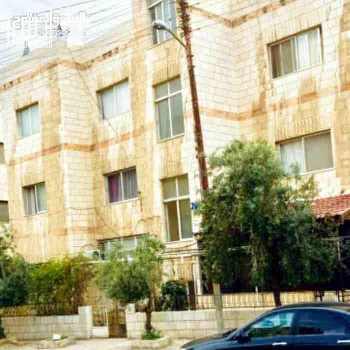 عمارة بماركا الشماليه للبيع الموقع : ماركا الشمالية، شارع ابراهيم الضمور ، رقم المبنى (28) ، مقابل مدرسه هند بنت امي لمعرفه التفاصيل الاتصال على الرقم : 0797290530 تتكون من ثلاثه طوابق طابق ارضي...