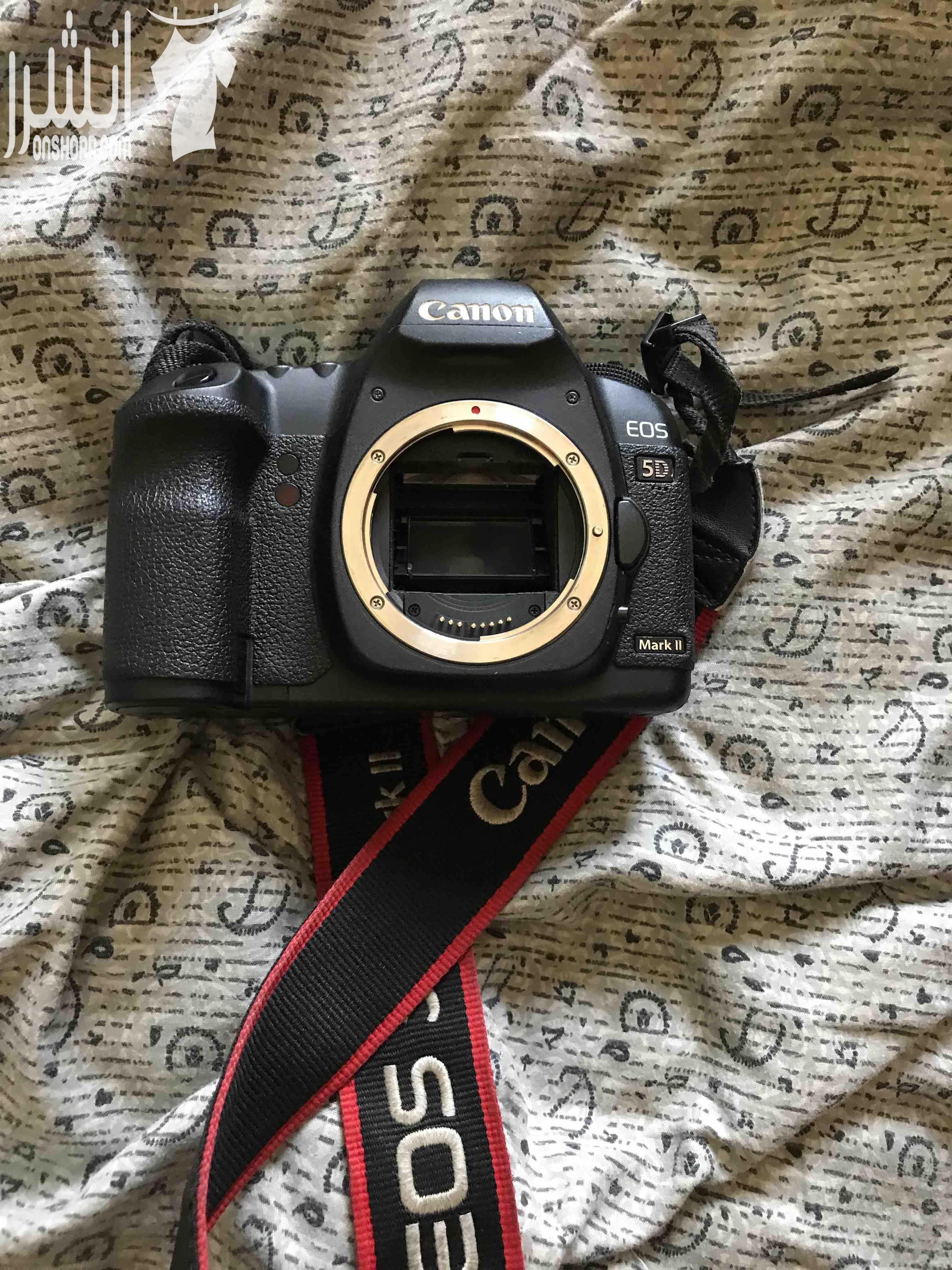 كاميرا canon 5Dmark2 بيجي معها ، باكج كامل عدسة 24 - 70 red line اصدار اول عدسة 50mm 1.8 stm جديدة مش مستعملة فلاش الكاميرا الاصلي . Battery grip اصلي Wireless flash عدد 3 فلتر للعدسة الشاحن...