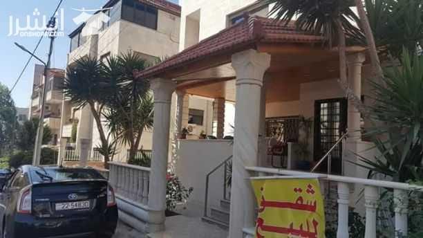 شقق للبيع انيقه جدا عدة طوابق مساحات و مواصفات مختلفه اسعار معقوله جدا --- شارع مكه مقابل الضمان الاجتماعي دخلة انجاز ثاني يمين ---اشارات وادي صقره --خلف فندق الكندي -- طلعة بجانب معرض الامين للسي...