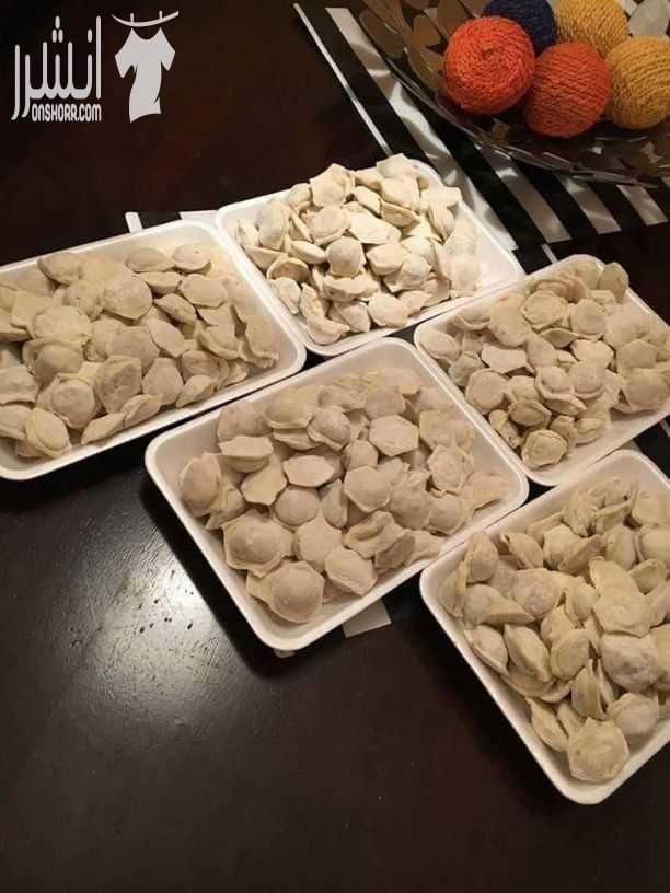 سيده اقوم بتجهيز جميع الاكل البيتي المتقن وجبات غداء وافطار للشركات والمدارس والعزائم والبارتي شاور والبيي شاور وحفلات اعياد الميلاد والتخرج بالاصناف التي تختارونها اسعار مناسبه جدا وخدمه توصيل وعمل ك...
