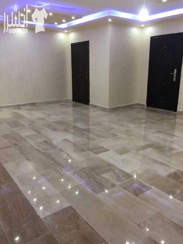 شقة طابقية في عمّان الأردن بسعر مغري ... امتلك أفخم الشقق الطابقيه في منطقة أبو نصير يقع المشروع في أجمل مناطق أبو نصير ويتميز بوجود شقه واحده في كل طابق (العماره مكونه من ثلاث طوابق) ويتميز بهدوء ا...