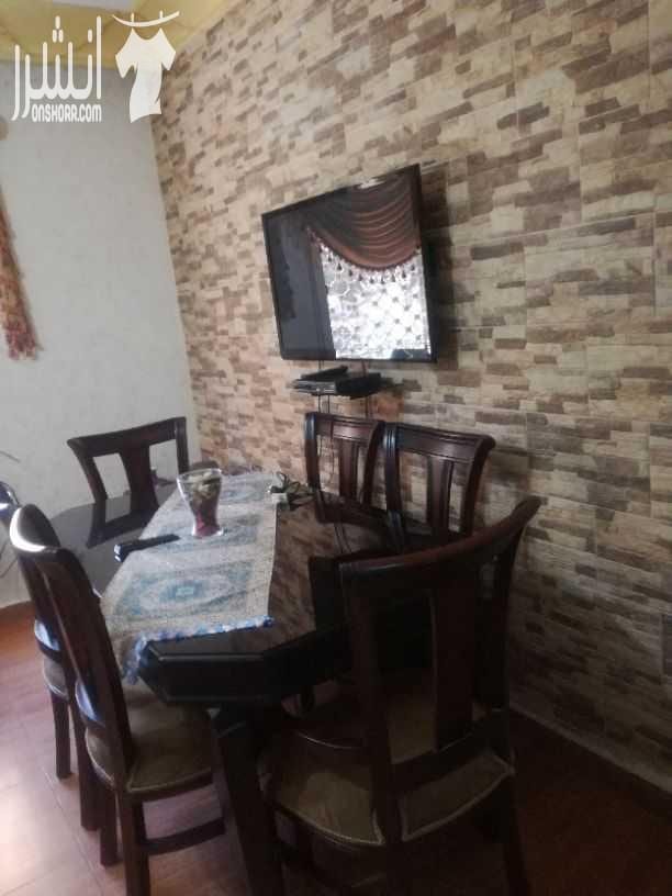 شقه للبيع ماركا الشماليه /حي العبداللات طابق الارضي مساحته 110 3 غرف نوم 2 حمام صاله و غرفه ضيوف برنده مطبخ للتواصل : 0796825460