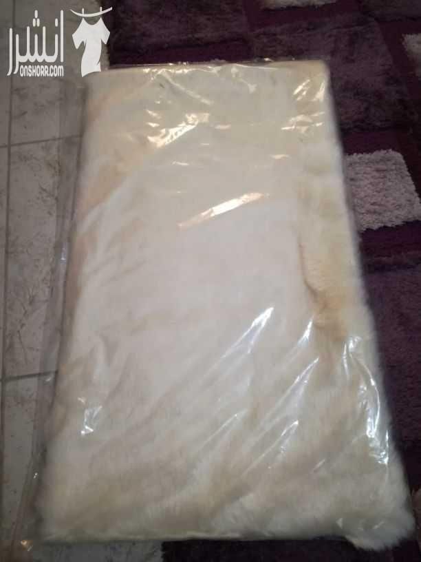 دعاسات .. الكبيرة ب 13 للكنابايات او الطاولات .. والصغار حجم 80×50 ب 3 ونص.. من تحت جلد ومن فوق فرو الكمية محدودة