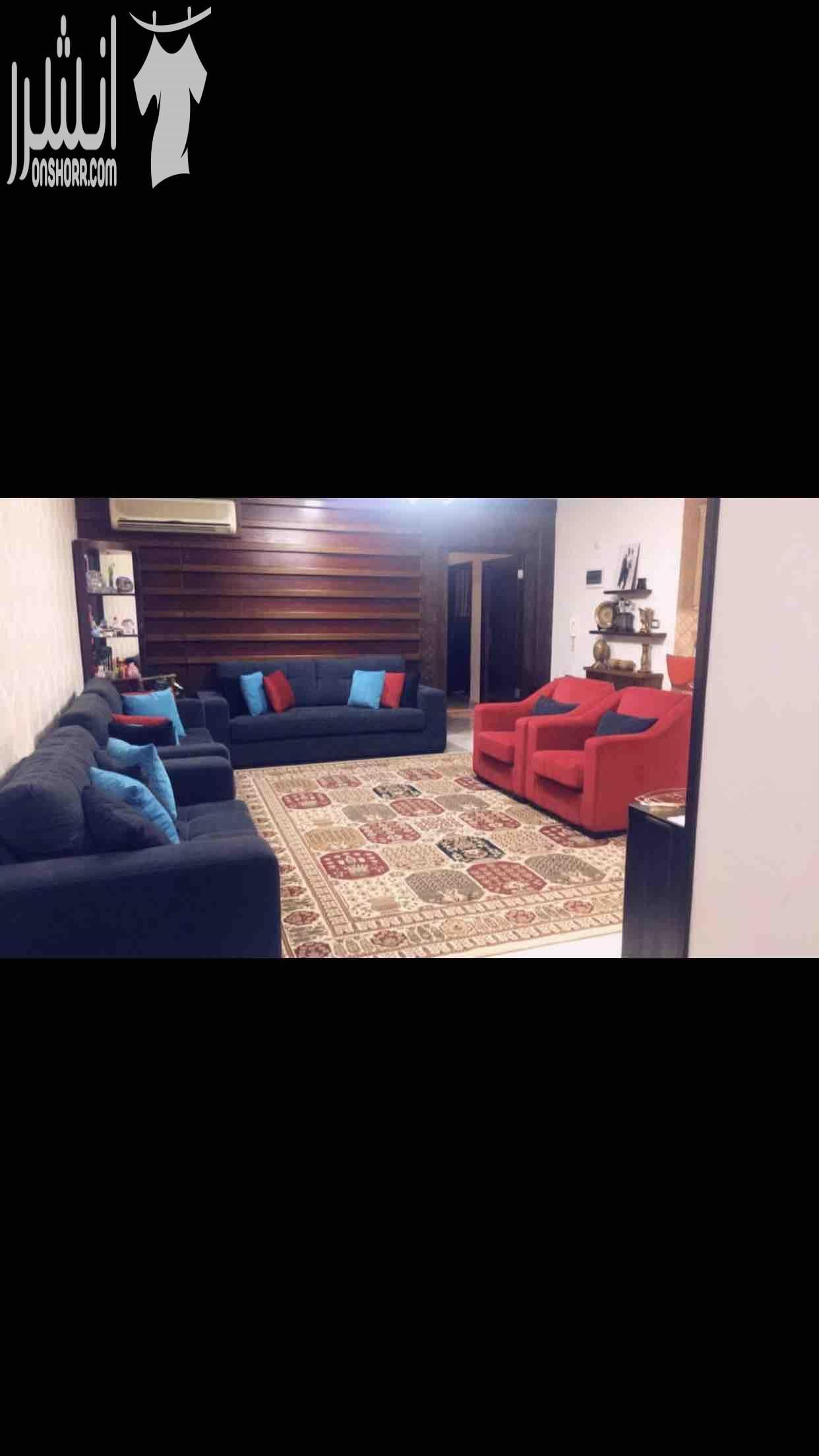 شقه مدخل مستقل للبيع مساحه 215 م اتجاه شرقي شمالي عمر البناء خمس سنوات تشطيبات سوبر مطبخ بلوط أمريكي ديكورات خشب و ورق جدران من المالك مباشره السعر 100000 قابل للتفاوض 0798484941