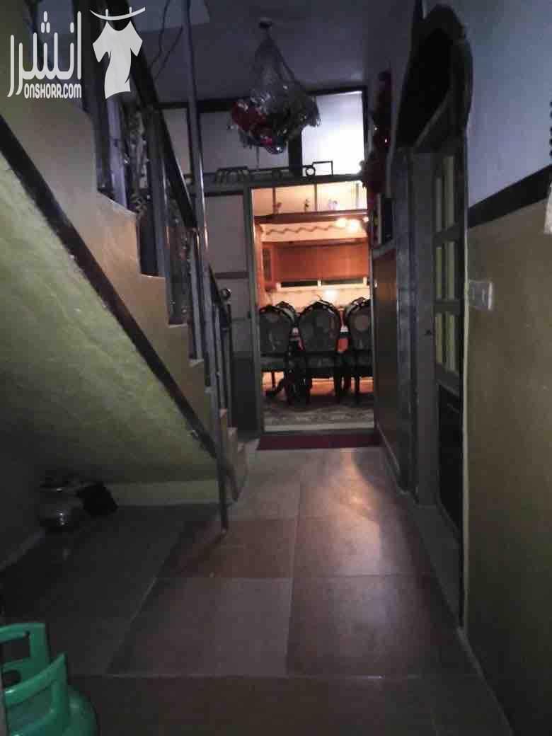 لقطه لقطه يـ✌ـا بلاش بيت مستقل مكون من ثلاث طوابق لطابق الاول ثلاث غرف وصالون ومطبخ راكب جديد ومعيشه وثلاث حمامات الطابق الثاني مكونين ثلاث غرف وصاله ومطبخ وحمام والطابق الثالث واقف على التشطيب ومزر...