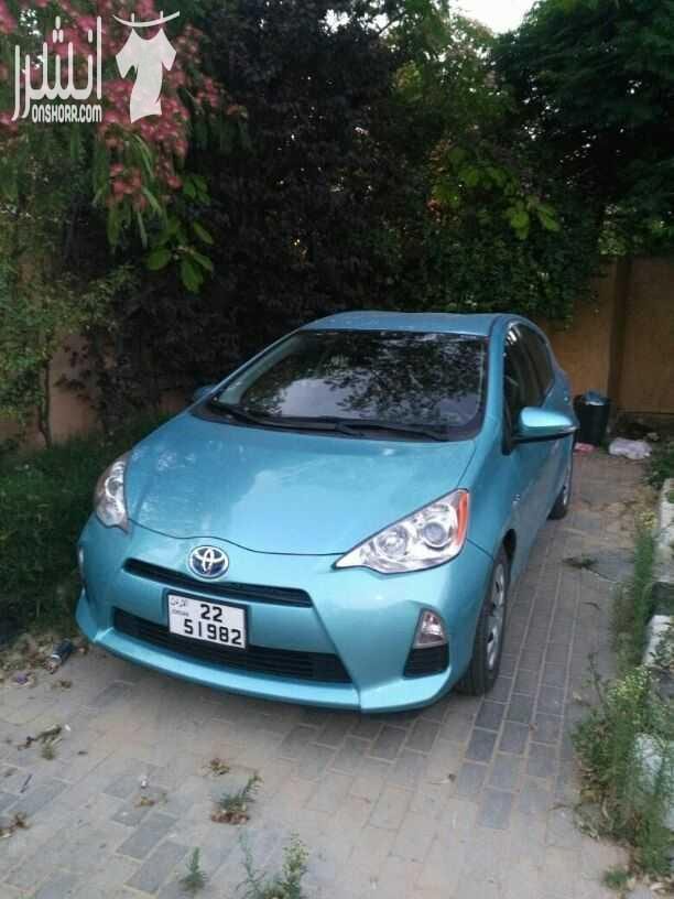 بريوس سي ٢٠١٤ بحالة جيدة اضافات كاميرا خلفيه شاشة بصمة عداد ٢٤٠٠٠ غمازات عالمري مثبت سرعة مانع انزلاق استخدام شخصي مالك واحد الفحص مرفق مع الصور