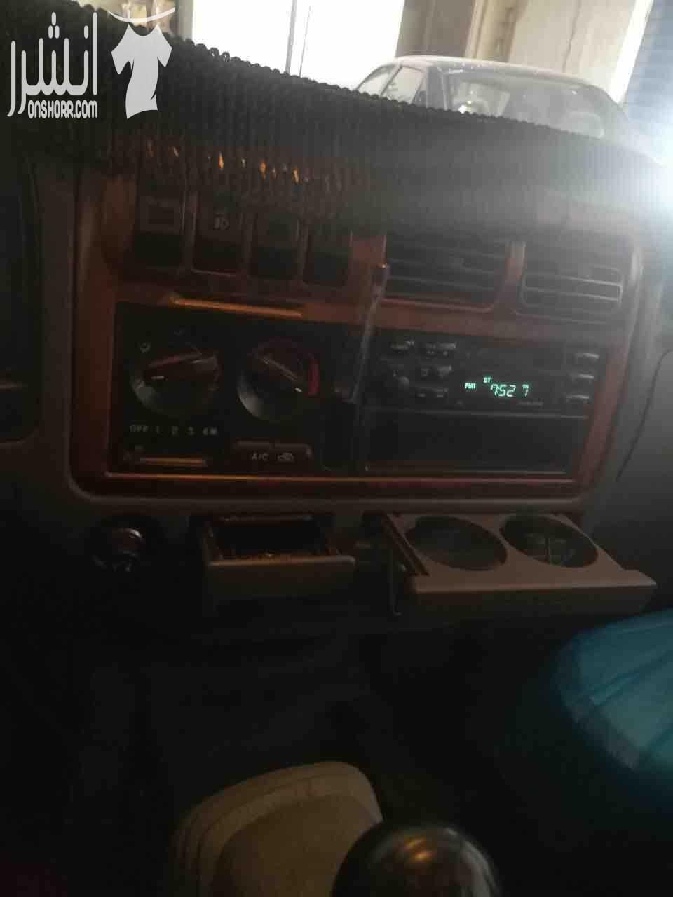 كيا بنجو موديل 2002 كببن ونص ترخيص 04/2019 فحص كامل غرفة بحالة جيدة جدا كوتشوك جديد فرش جلد مري تدفئة / مكيف شغال 100% معه قفص وشادر بكم بحالة ممتازة السعر6500 دينار قابل للتفاوض بعد المعاينة للإ...