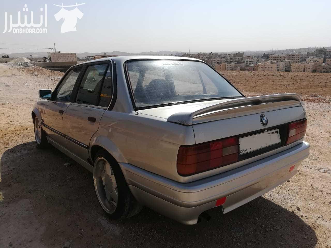 بي ام دبليو بوز نمر للبيع كاش أو للبدل على مزرعة أو بيكب أو قطعة أرض بسم الله الرحمن الرحيم بوز نمررررر فل كامل ما عدا الجير (جير عادي) BMW موديل 1989 ماتور 2000 ابيض جديد فحصها 4 جيد من دون ملاحظات...