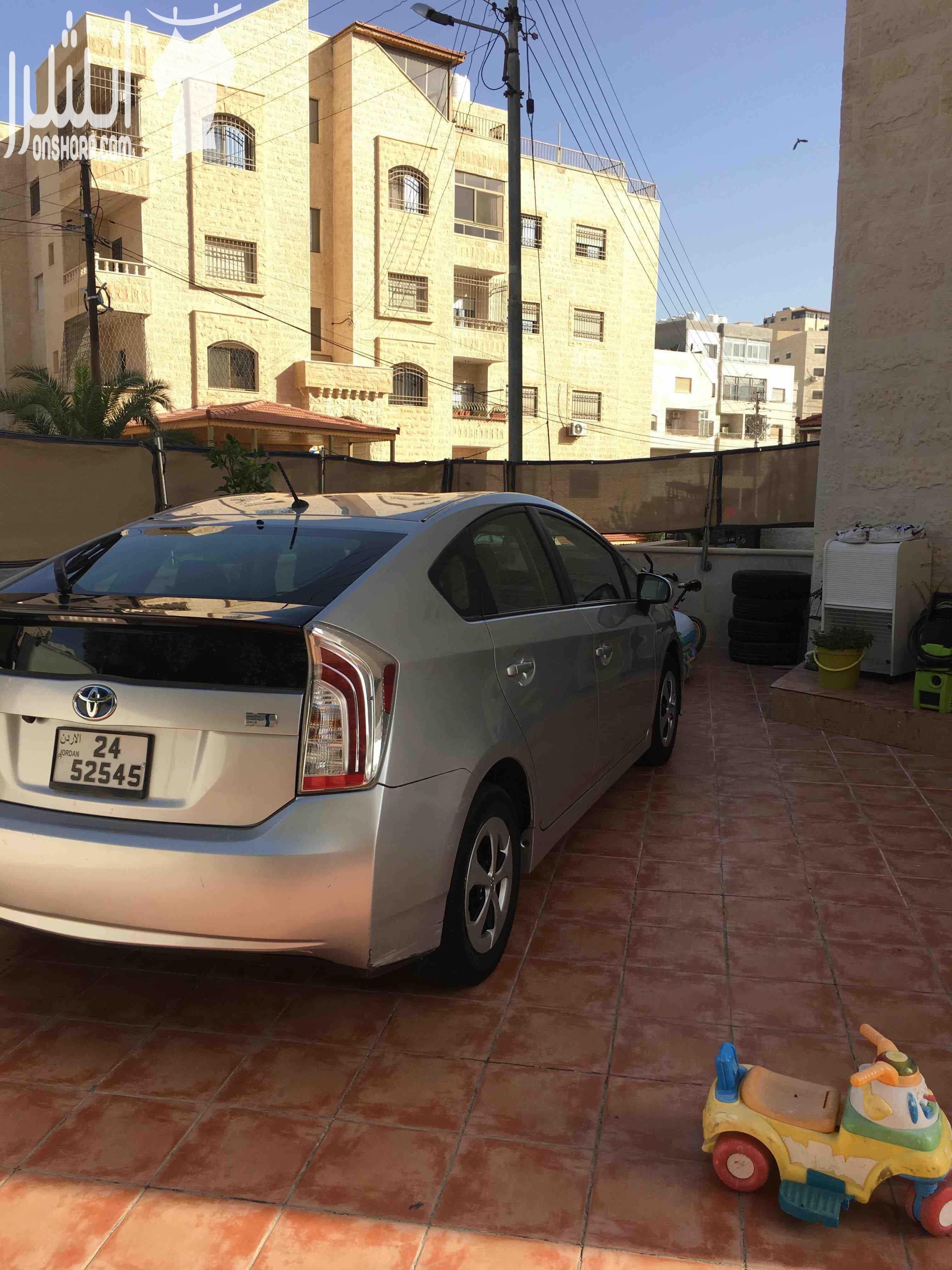 تويوتا بريوس 2013 لون فضي فحص 4 جيد و الماتور والجير جيد نظام Ev Eco Pwor تمشي بالتنكة 350 اقتصادية بطارية الهايبرد ممتازة ماشية 107 الف ميل رقم اللوحة 24/52545 غرفة سكني وكالة فل عدا الفتحة والج...