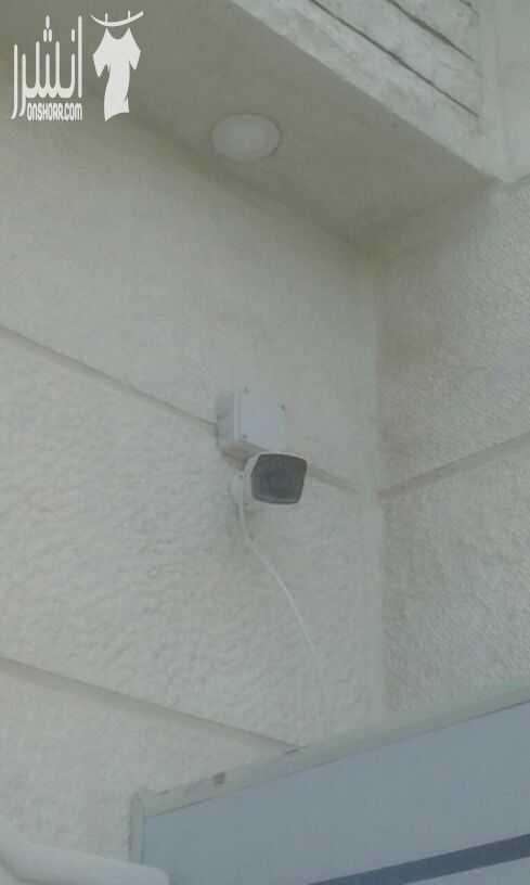 شركة الجهد الألكترونية بتقدم عروض جديدة بالنسبة للكاميرات : ***نظام 4 كاميرات HIK VISION 2mp AHD DVR 4 CH AHD 2 MP HDD 1 TB محولات 12 فوات عدد 4 ***فقط (185) دينار ولفترة محدودة ... لحق حالك وراقب...