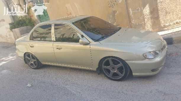 كيا سيفيا (2 ) فحص كامل لون شمباني بتعطي قصعات اثر فتحة جاهزة وفايعة ومشغولة صح والاضافات والمزايا كالاتي: 1-دهان جديد 2-ترخيص سنة كاملة 3-جنط 17 ماركة dapper مع كوشوك جديد 4-فتحة كرستال بالسقف 3 حرك...