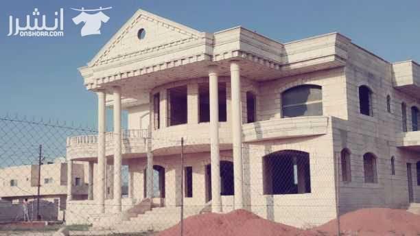 فيلا للبيع موقع مميز جدا على شارعين (شارع الاربعين) (وشارع العشرين) مساحة البيت 800 متر ( اربعة واجهات حجر )
خالص منها شقه غرفتين وحمام ومطبخ سوبر ديلكس بلكونه كبيره
(( نضام امريكي ))
#غرفه تحت ا...