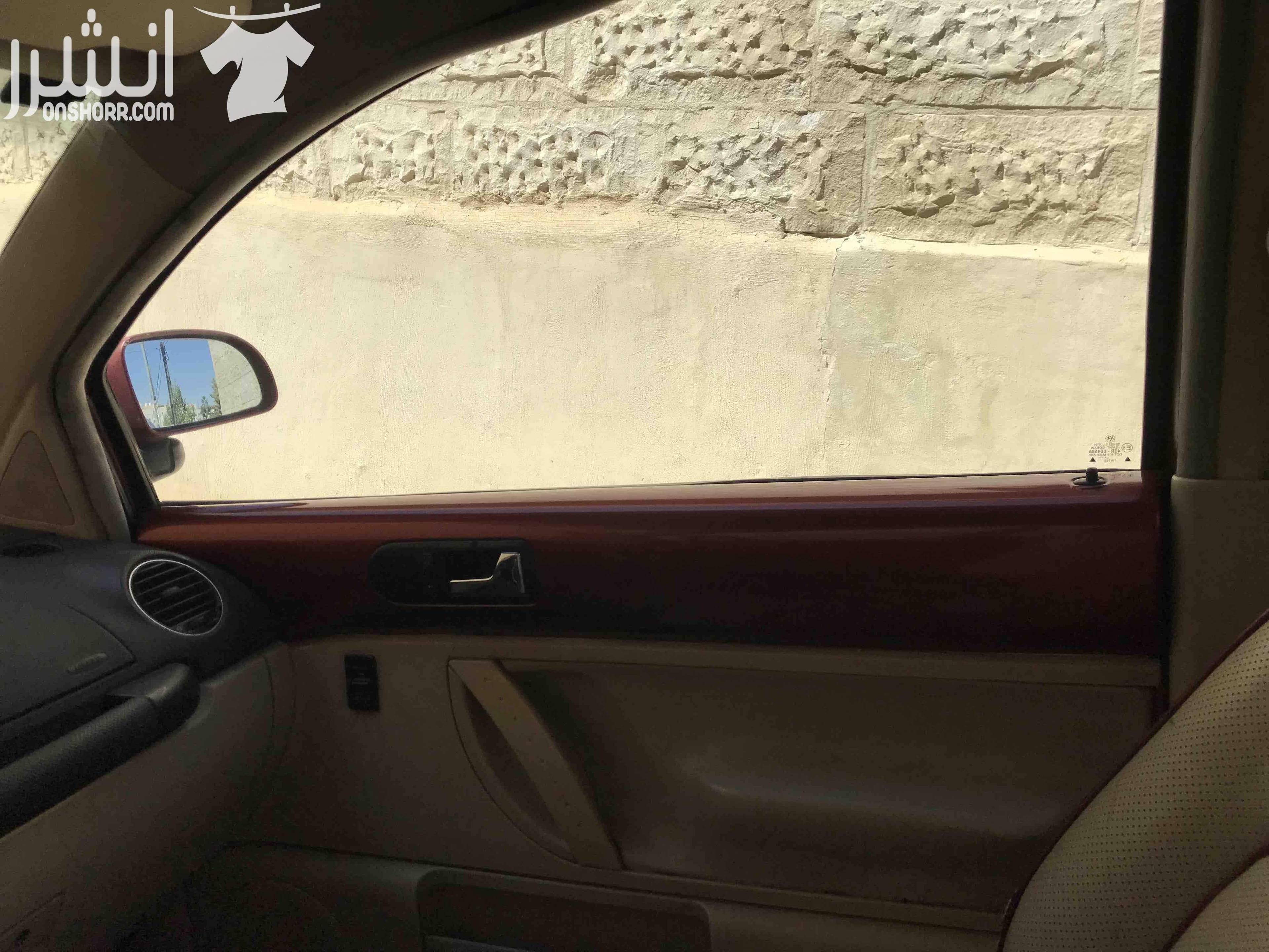 فوكسفاجن بيتل وماله للبيع المستعجل فحص ٤ جيد ماتور ٢٠ قوي واقتصادي كراسي مدفيه جلد ساوندسستم كامل JBL جنط الشركه قياس ١٧ ااسياره لونين خمري واسود نازلين على الرخصه بحاجه لبعض الصيانه الخفيفه كو...
