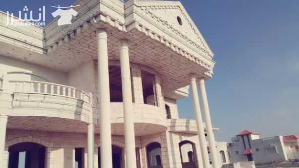 فيلا للبيع موقع مميز جدا على شارعين (شارع الاربعين) (وشارع العشرين) مساحة البيت 800 متر ( اربعة واجهات حجر )
خالص منها شقه غرفتين وحمام ومطبخ سوبر ديلكس بلكونه كبيره
(( نضام امريكي ))
#غرفه تحت ا...
