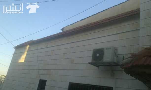 شركة الجهد الألكترونية بتقدم عروض جديدة بالنسبة للكاميرات : ***نظام 4 كاميرات HIK VISION 2mp AHD DVR 4 CH AHD 2 MP HDD 1 TB محولات 12 فوات عدد 4 ***فقط (185) دينار ولفترة محدودة ... لحق حالك وراقب...
